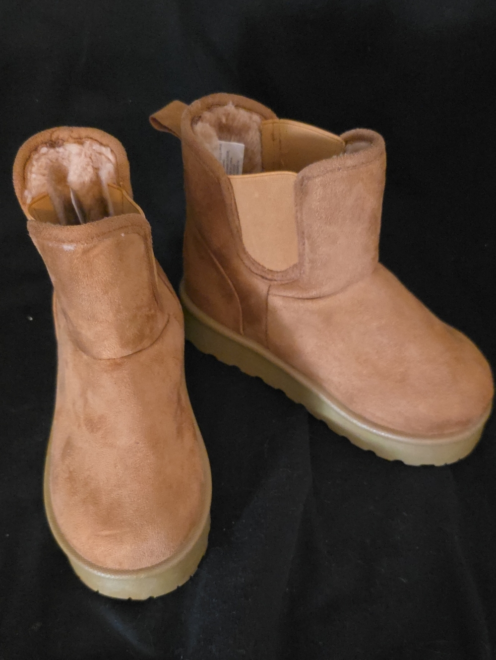 bebe Toddler/Cubby Tan Suede Fleece-Lined Boots